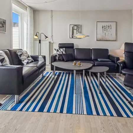 Nayana - 2-3km From The Sea By Interhome *
